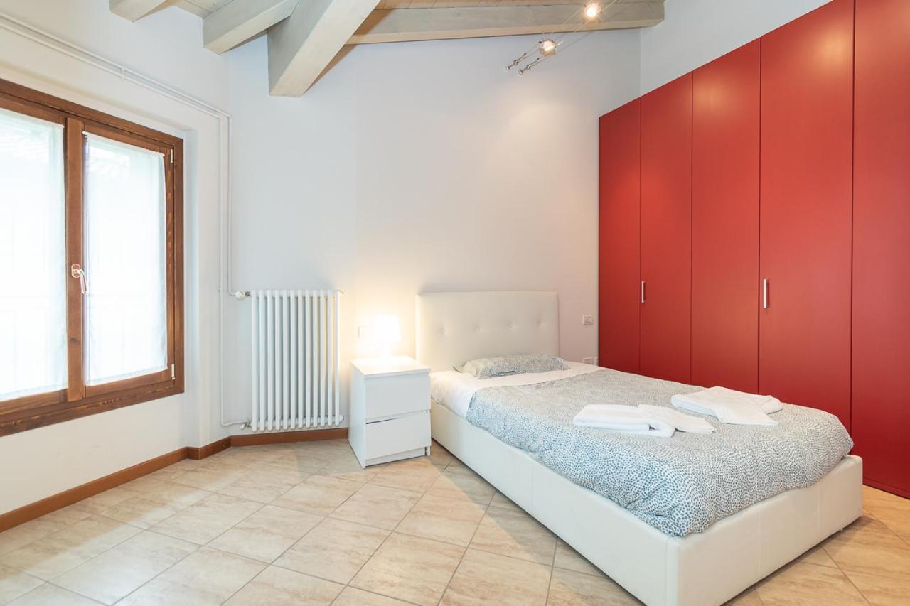 Trilocale Rua Sovera 85 - F&L Aparment Brescia Exterior photo