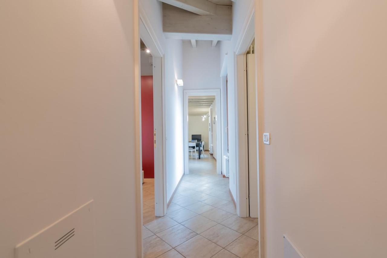 Trilocale Rua Sovera 85 - F&L Aparment Brescia Exterior photo