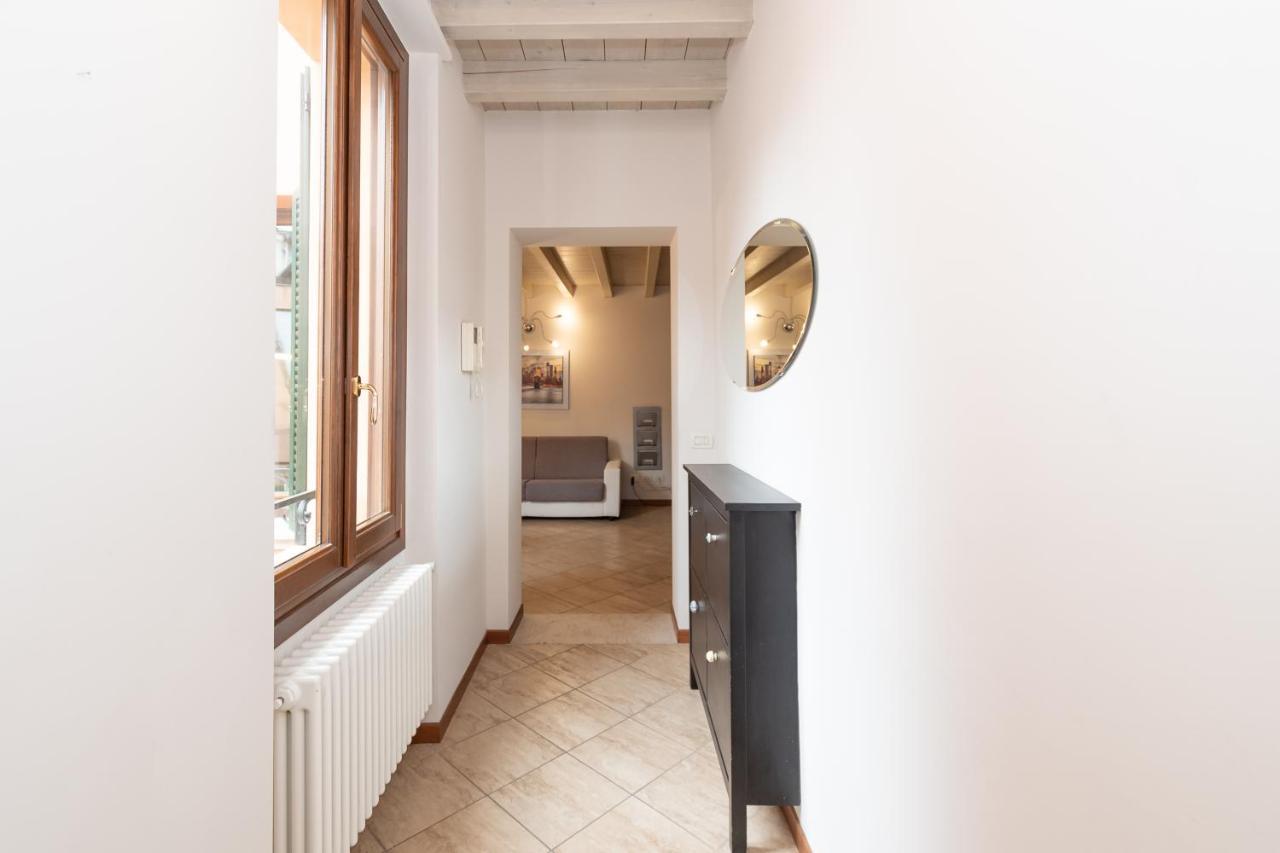 Trilocale Rua Sovera 85 - F&L Aparment Brescia Exterior photo